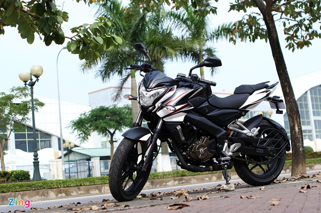 Bajai Pulsar NS200